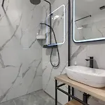 De Karlo By Interhome *