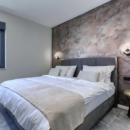 Vila De Karlo By Interhome *