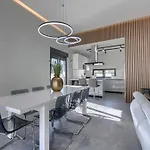 De Karlo By Interhome Ladici