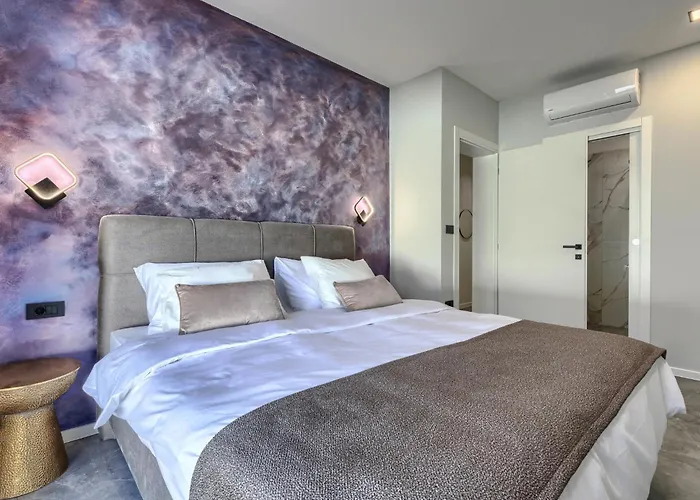 De Karlo By Interhome * Ladici